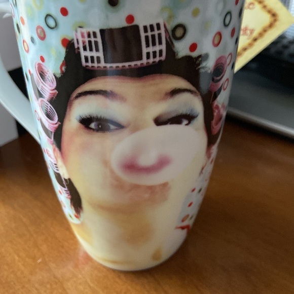 Cute retro girly mug - Picture 2 of 4